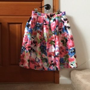 Gracia midi skirt